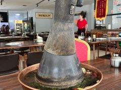大堂-周嵘铜火锅