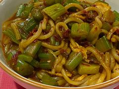 新疆炒米粉-西域阿里马新疆菜·清真(桂花路店)