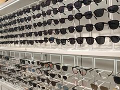 -名创优品(广东省广州琶洲保利广场店)