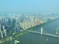 -广州塔卢特斯法国旋转餐厅