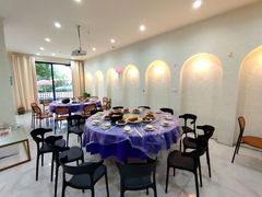 -弥舍·湖景团建泳池派对别墅·湖山境店