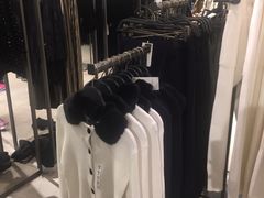 -ZARA(凯德乐峰广场店)