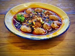 -拈签一笑黄牛肉辣卤串串