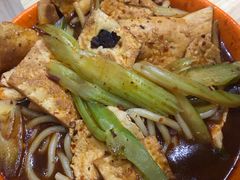 鸡肉馕对半-新疆味道(大成名店公园店)