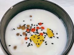 蝶豆花酸奶水果粒-天龙宝严素食馆(大兴善寺店)