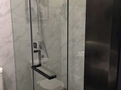 -优逸酒店(柳州窑埠古镇万象城店)