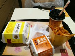 -麦当劳(国际社区店)