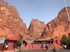 -天山神秘大峡谷