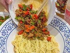 -李与白包子铺(桐梓林店)