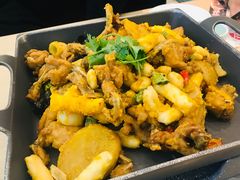 -精悦蓉(松江万达广场店)