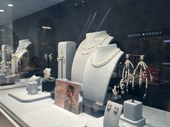 -HEFANG Jewelry何方珠宝(IFS店)