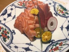 三文鱼腩刺身-隐鮨日料(北辰三角洲店)