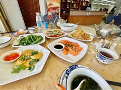 -双月饭店·20年老字号(新村店)