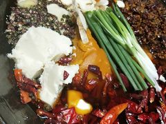 -周幺妹重庆老火锅(银泰城总店)