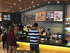-星巴克臻选(周浦万达店)