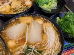 -星林居酸辣米线餐厅