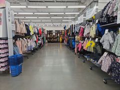 -迪卡侬(燕山店)