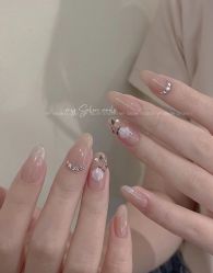 -Fanni美甲美睫皮肤管理
