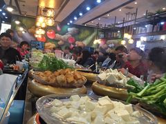 -龍歌自助小火锅(崂山丽达店)