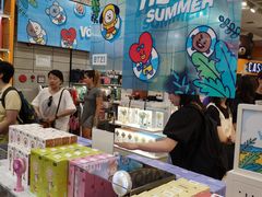 -line friends(明洞旗舰店)