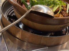 -胡须佬鸡煲四季火锅店(石厦西村直营店)