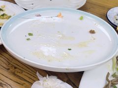 -溢心园香河肉饼总店
