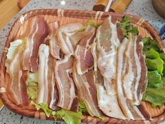 -阿婆情腊排骨火锅(金虹路店)