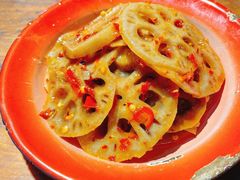 -老三样·美食研究中心(世贸路店)
