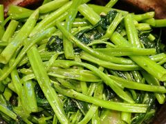 -百联临沂购物中心(临沂路店)