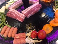 -豚豚家돈돈가韩国锅盖烤肉(新北万达店)