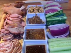 -老何二婶家铁锅炖·东北菜(白石洲店)