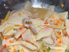 -湘阁里辣(南岭购物广场店)