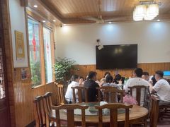 -芦茨金富饭庄·25年老字号·专做稻草鸡
