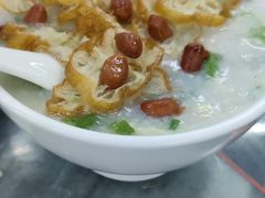艇仔粥-穗银肠粉店(东川路店)