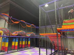 -Tenker Club弹刻极限主题公园 · 蹦床 · 团建 · 生日派对(大关店)