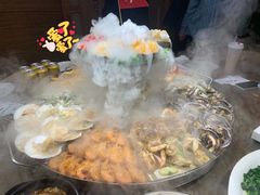 -日进一片海.生腌海鲜火锅.宵夜烧烤(三里屯总店)