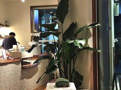 -Line 咖啡(石厦花园店)