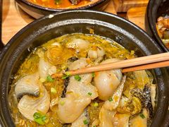-有红鸡毛店·砂锅菜(抚琴夜市店)