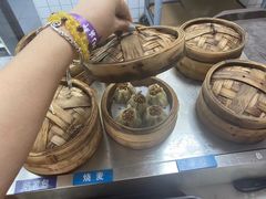 -蚝英雄·鲜蚝自助专门店(洋桥店)