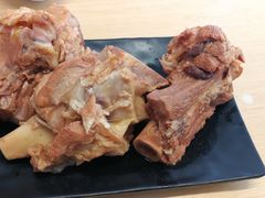 -关东小磨东北菜(上海长风大悦城店)
