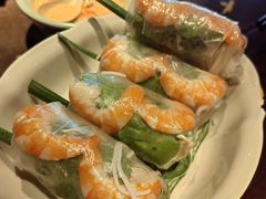 -大头虾越式风味餐厅(光明广场店)