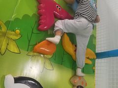 -蒙特利亲子乐园