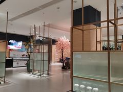 -红鼎豆捞·非遗鲍皇汤火锅(宝丰路店)