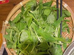 -吃饭皇帝大土家民族菜(正大广场店)