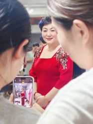 -So Shine 婚纱礼服·喜妈妈喜婆婆礼服馆(北外滩店)
