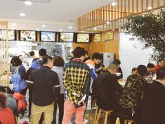 等位区-东升灌浆包(辛庄街总店)