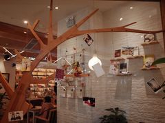 -猫的天空之城概念书店(印象城购物中心店)