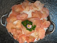 -得意咚瓜·顺德鱼生·冬瓜火锅(深圳首店)