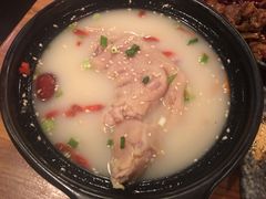 老妈蹄花-付小姐在成都(中山公园店)