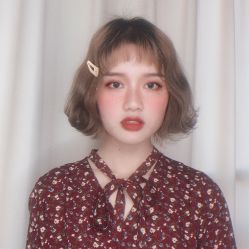 蛋卷发-审美护肤造型